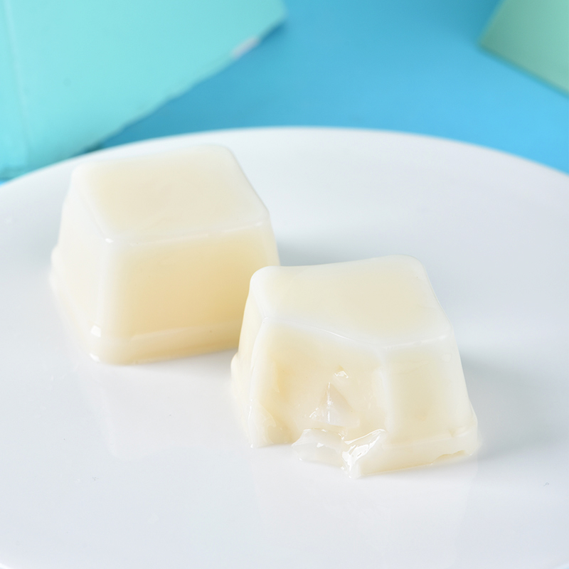 蠟筆小新200g鮮奶布丁果凍袋裝牛奶布丁果凍兒童休閑小零食_蠟筆小新食品旗艦店_零食_堅果_特產