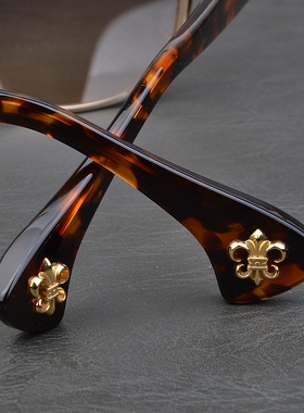 百搭奢华纯钛飞行员防UVB墨镜男