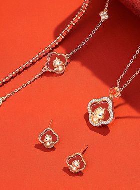 原创马上幸运红玛瑙项链国潮新年新中式马年锁骨链四叶草吊坠纯银