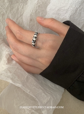 女复古百搭黑色条纹滴釉戒指