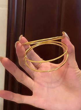 新款钛钢不掉色三生三世手镯ins轻奢高级感可叠戴三圈金色手镯女