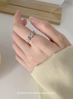 女小众轻奢蝴蝶钻戒指