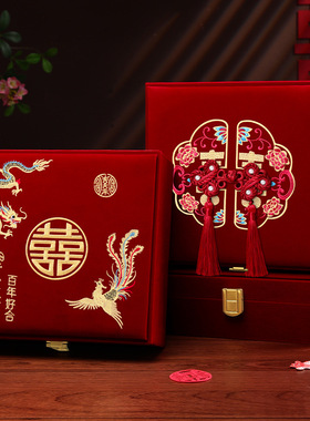 高档酒红婚礼订婚金器首饰盒