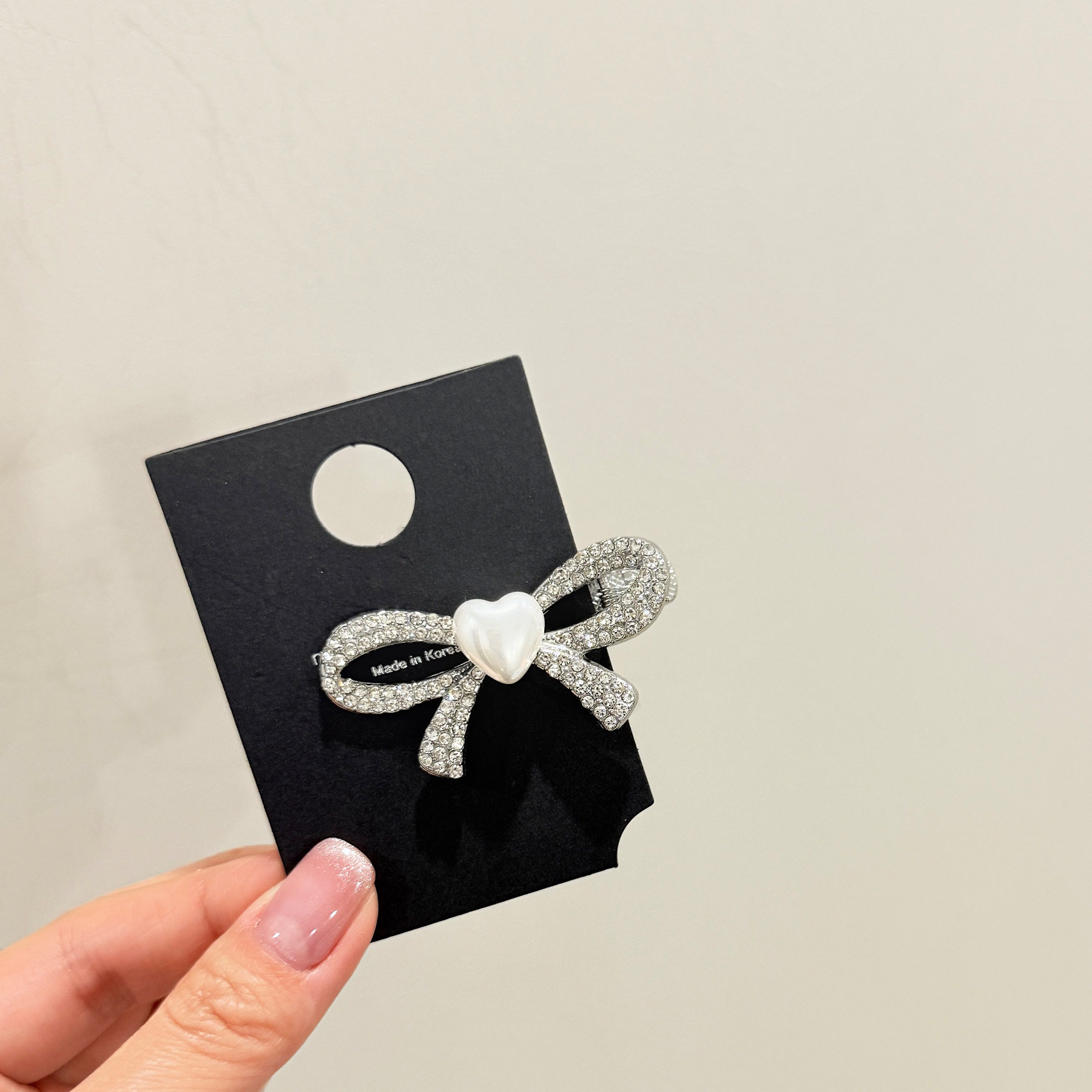 一只价格 欧尼同款超闪满钻蝴蝶结边夹顶夹时尚百搭头饰品质发夹,淘宝优惠券,粉丝福利购,淘宝优惠卷