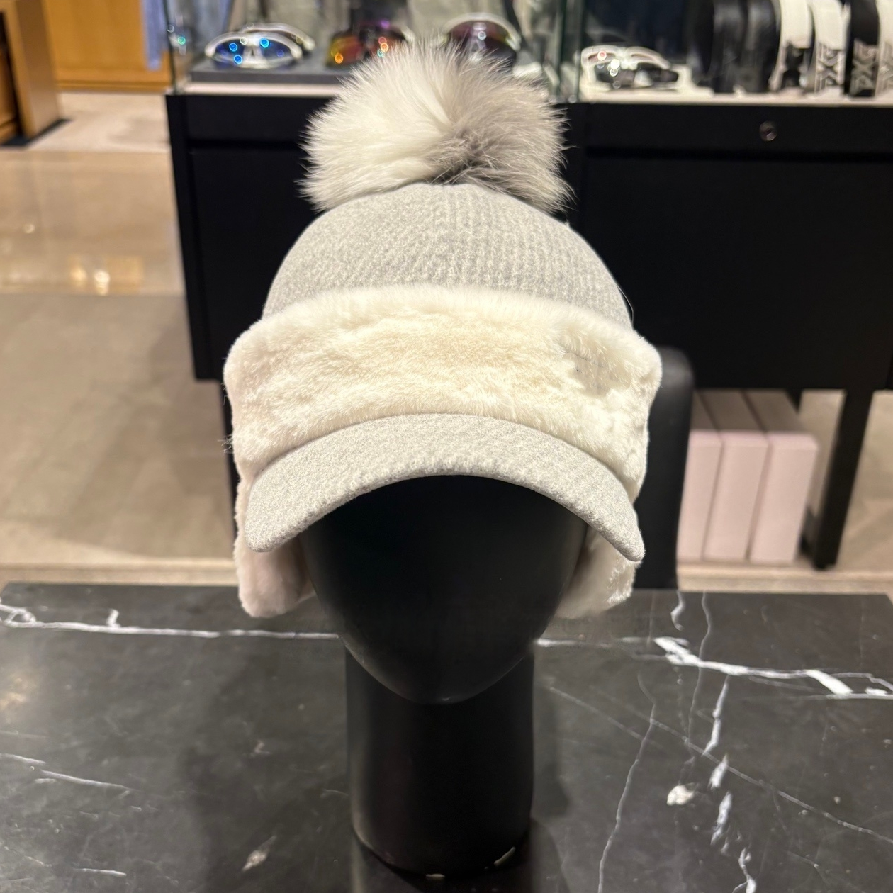 韩国高尔夫球帽女款秋冬季时尚百搭保暖毛绒护耳灯芯绒鸭舌帽防寒,淘宝优惠券,粉丝福利购,淘宝优惠卷