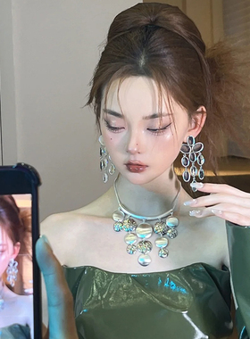 康康造型新娘项链耳环高级感颈链锁骨链结婚纱礼服晨袍旅拍耳饰品