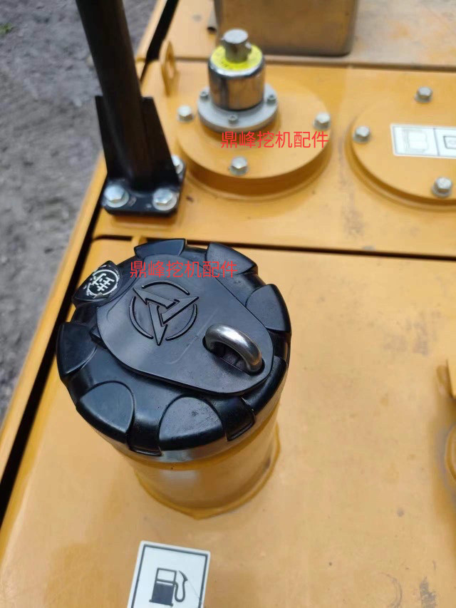 三一国四柴油箱盖SY55 60 75 135 155柴油箱锁盖挖掘机勾机原厂,淘宝优惠券,粉丝福利购,淘宝优惠卷