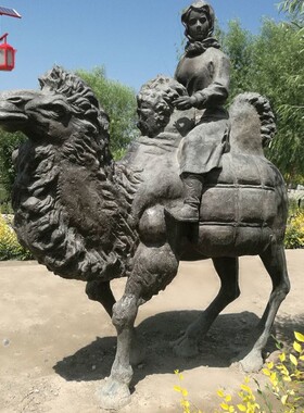 玻璃钢仿铜骆驼雕塑摆件