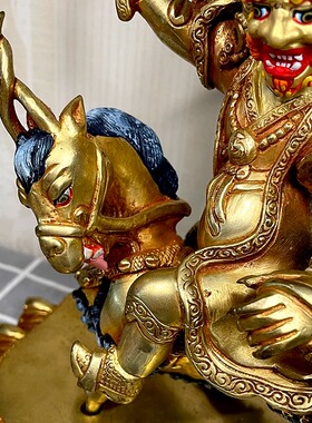 尼泊尔纯铜鎏金宁玛护Ｆ佛像