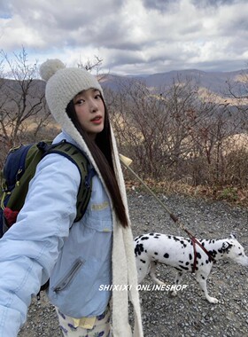 韩国秋冬甜美少女感羊毛加长厚软糯毛球粗针织毛线帽连帽一体围巾