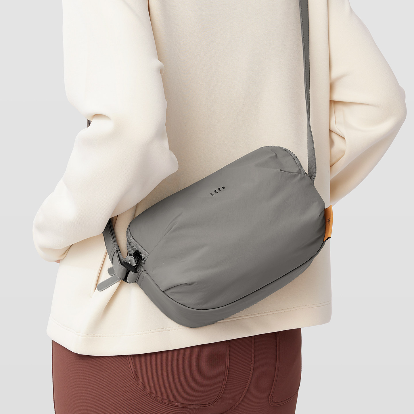 莱夫豆豆包斜挎包女包2026新款日常通勤百搭高级感超轻便单肩小包,淘宝优惠券,粉丝福利购,淘宝优惠卷