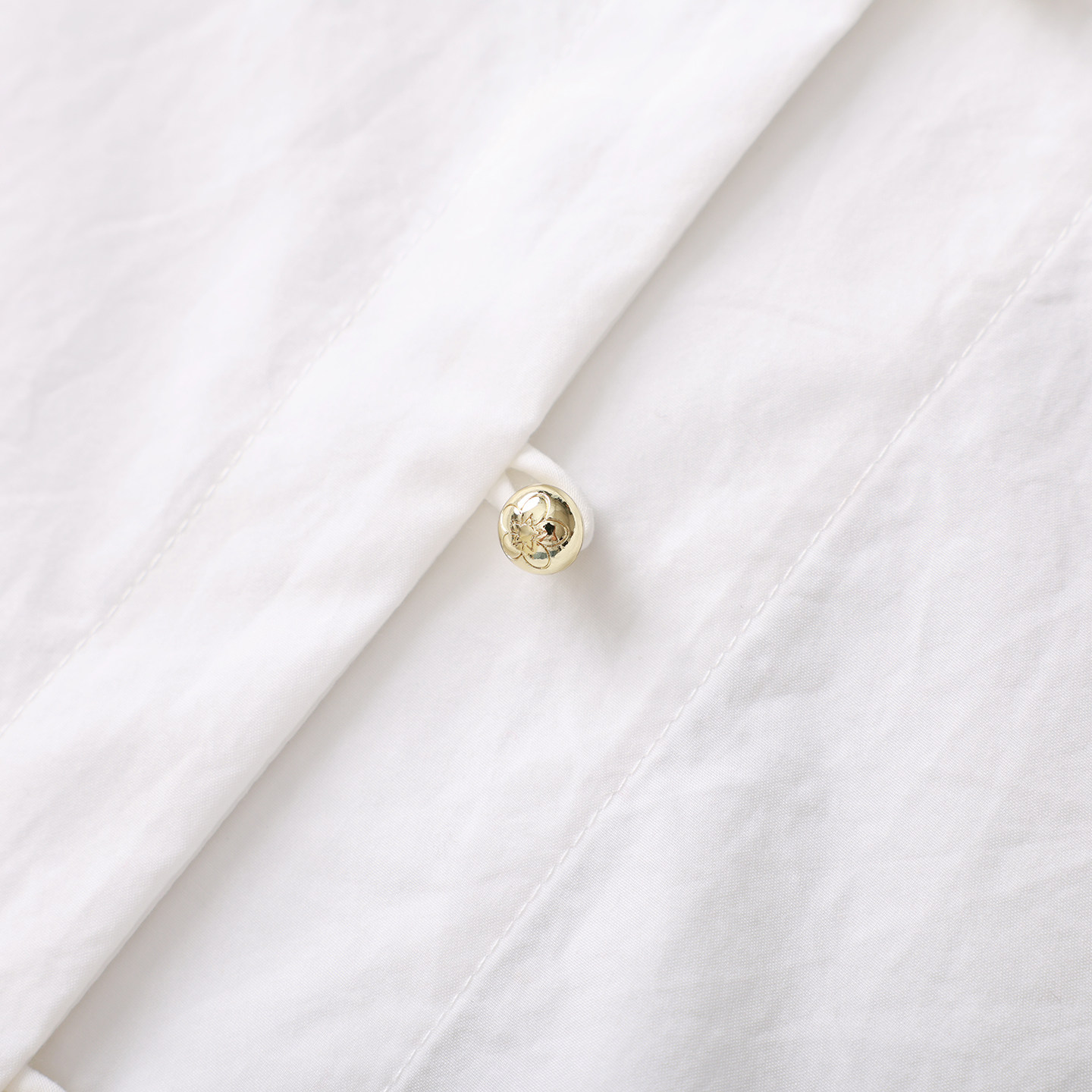 2026年春夏新款法式蕾丝刺绣翻领拼接白衬衫长袖气质减龄通勤上衣,淘宝优惠券,粉丝福利购,淘宝优惠卷