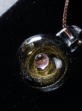 宇宙女生情侣创意新年星空玻璃球