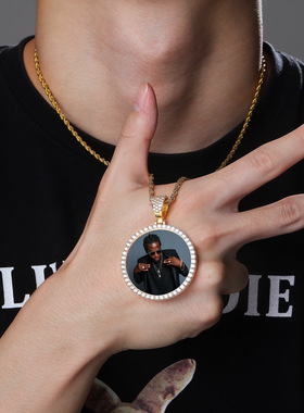 欧美嘻哈个性照片吊坠铜镶锆石实