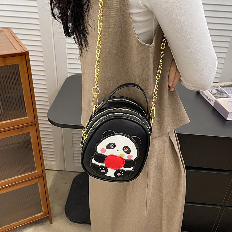 百搭通勤小众包单肩包斜挎包都市可爱熊猫女包2026新款简约手机包,淘宝优惠券,粉丝福利购,淘宝优惠卷