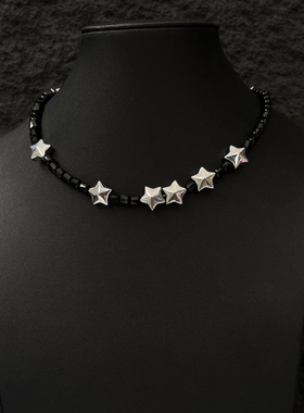 小星星黑色串珠项链气质锁骨链