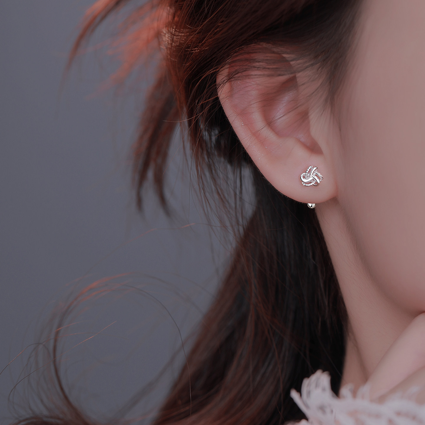 Z小姐999足银如意结耳钉2025新款爆款养耳洞螺丝耳环小众百搭耳饰,淘宝优惠券,粉丝福利购,淘宝优惠卷