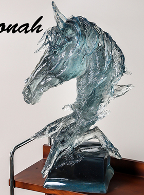 极光蓝“龙马精神”水晶质感摆件