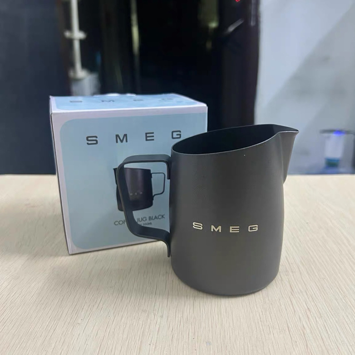 『欧规专业咖啡拉花杯』SMEG打奶杯350mlRW联名打奶杯350ml不锈钢,淘宝优惠券,粉丝福利购,淘宝优惠卷