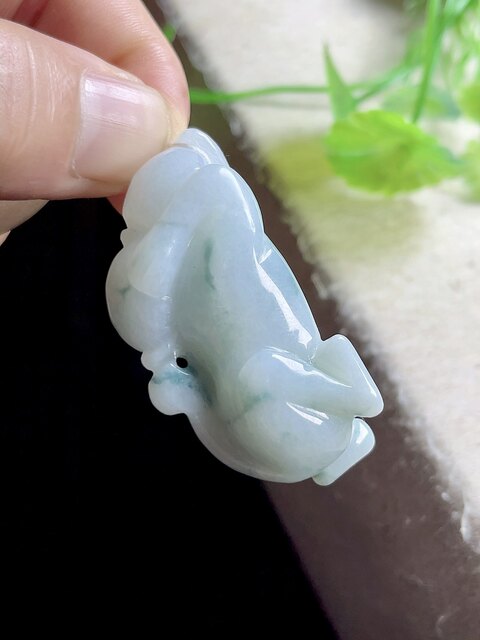 Authentic Jade Monkey Zodiac Laokeng Three-dimensional Monkey Jade Pendant