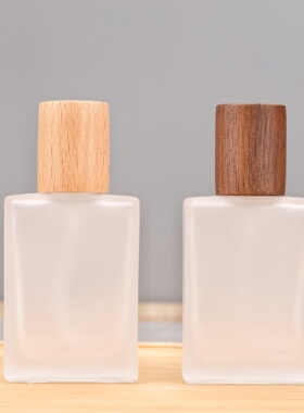 胡桃木螺口玻璃喷雾分装瓶30ml