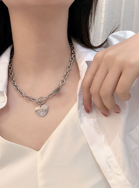 网红颈链不锈钢短款爱心项链桃心锁骨链ins刻字LOVE蹦迪嘻哈配饰