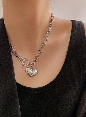 街头嘻哈钛钢粗项链女锁骨链ins金属钱 硬币方片圆片LOVE字母颈链