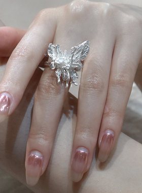 东黑三白女纯银原创设计