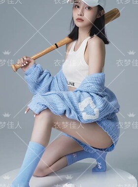 照相馆写真服装夏季新款时尚棒球服个性女孩休闲运动风艺术照摄影