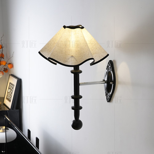 法式赫本风卧室床头壁灯设计师复古过道走廊客厅背景墙花瓣实木灯 - 图0