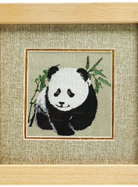 蜀绣摆件可爱熊猫刺绣现代风