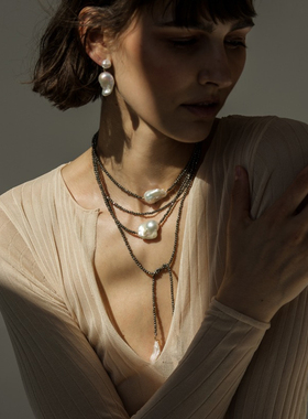 轻奢设计感天然巴洛克珍珠项链