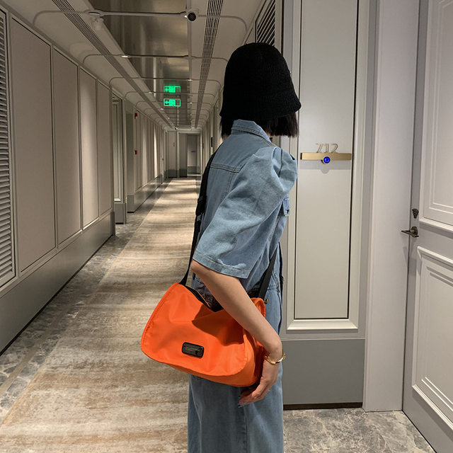 Bag women's macaron wide shoulder strap urban style casual bag