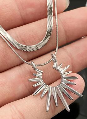 Double layered women choker chain high-end feeling Necklace