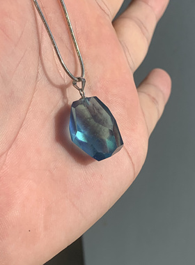 天然海蓝宝随形吊坠魔鬼蓝蓝水晶项链吊坠时尚饰品礼物