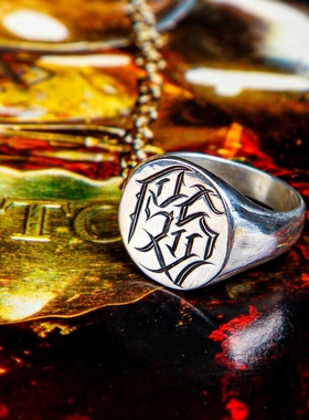 渡鸦2025年会员专属林赛家族戒指