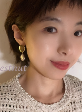 法式复古巴洛克珍珠耳坠 金属椭圆片小众高级感通勤气质耳钉女