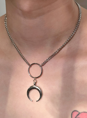 Komeiku月牙圆环项链