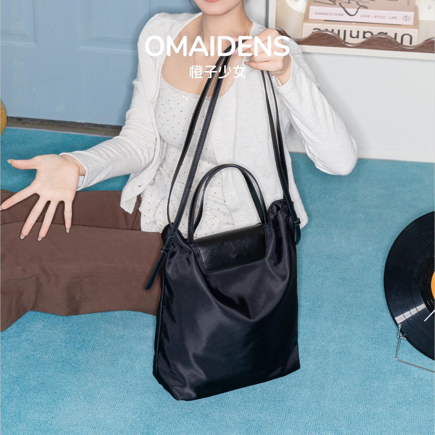 橙子少女极简防水尼龙托特包女2026新款大容量通勤轻便单肩手提包,淘宝优惠券,粉丝福利购,淘宝优惠卷