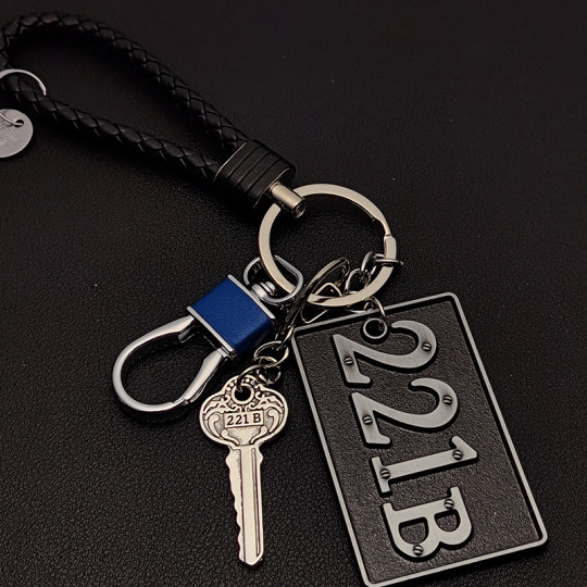 神探夏洛克周边贝克街221b号公寓钥匙扣福尔摩斯卷福钥匙链包挂件