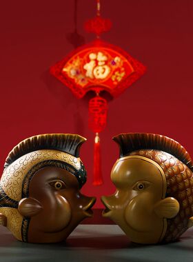 欧式客厅电视柜对鱼摆件