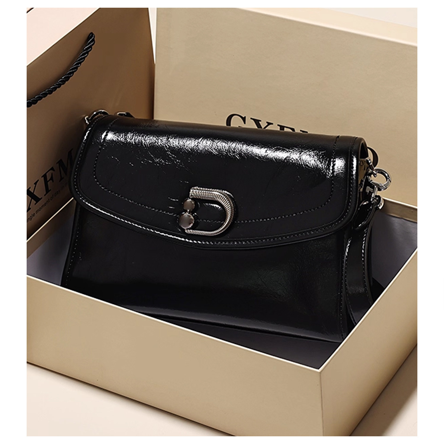 GXFMOD原创设计复古百搭真皮腋下包女2025新款小众简约通勤斜挎包,淘宝优惠券,粉丝福利购,淘宝优惠卷