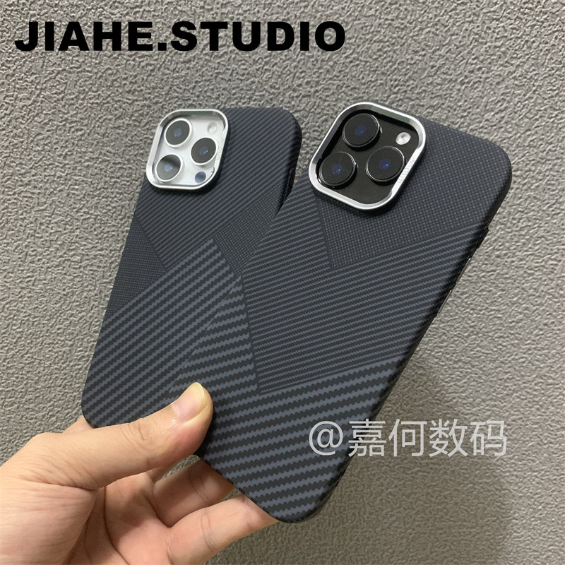 几何三角形碳纤维纹理PC材质适用iPhone16proMax手机壳磁吸苹果15proMax硬壳14proMax浮雕13proMax保护壳轻奢,淘宝优惠券,粉丝福利购,淘宝优惠卷