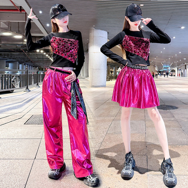 Shiny girl group dance performance hip-hop fashion set