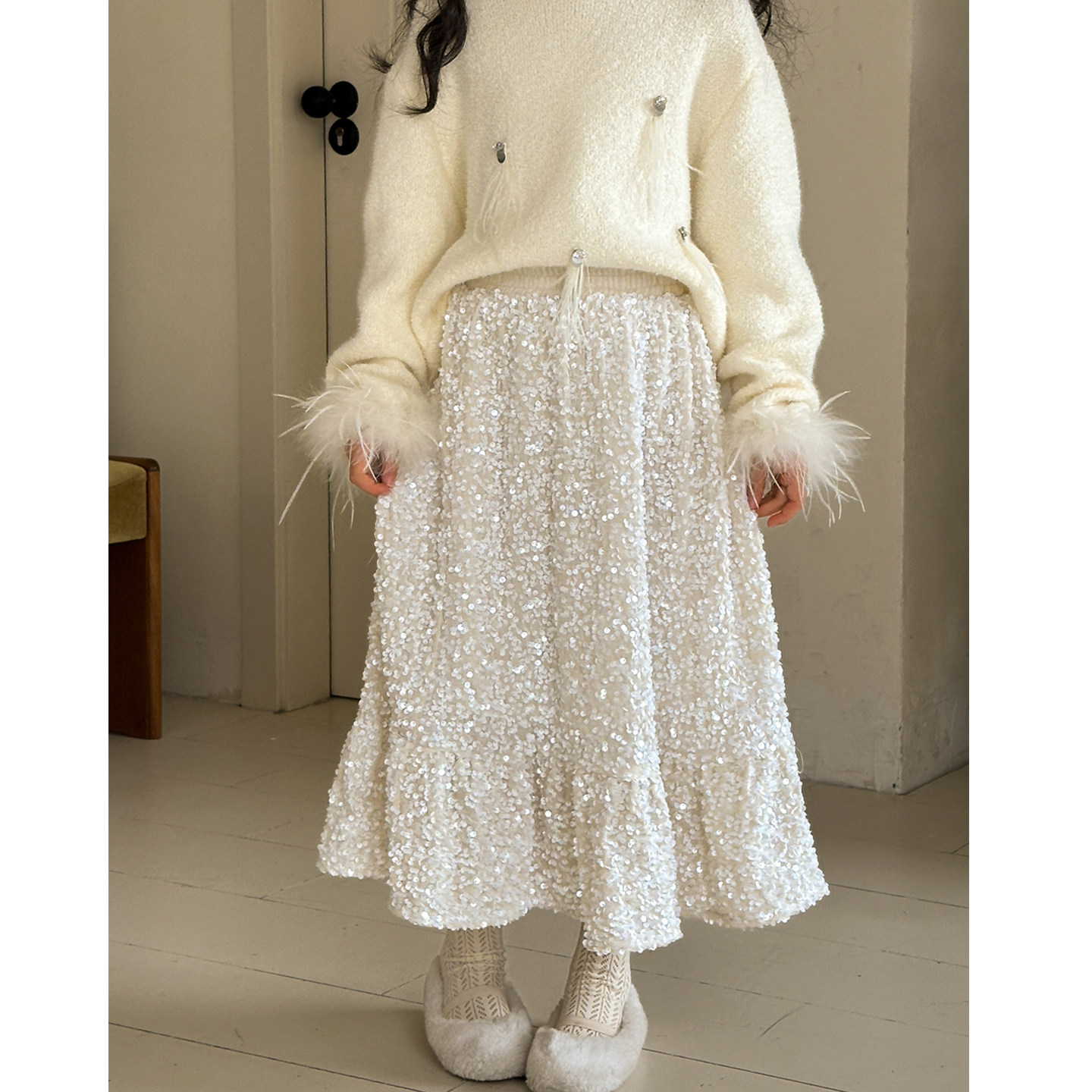 女童半身裙亮片裙2026冬季新款女大童加厚白色伞裙儿童高级感长裙,淘宝优惠券,粉丝福利购,淘宝优惠卷