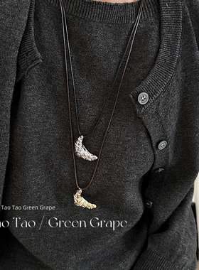 韩系极简金色牛角包黑皮绳项链女2024新款气质长款挂脖毛衣链配饰