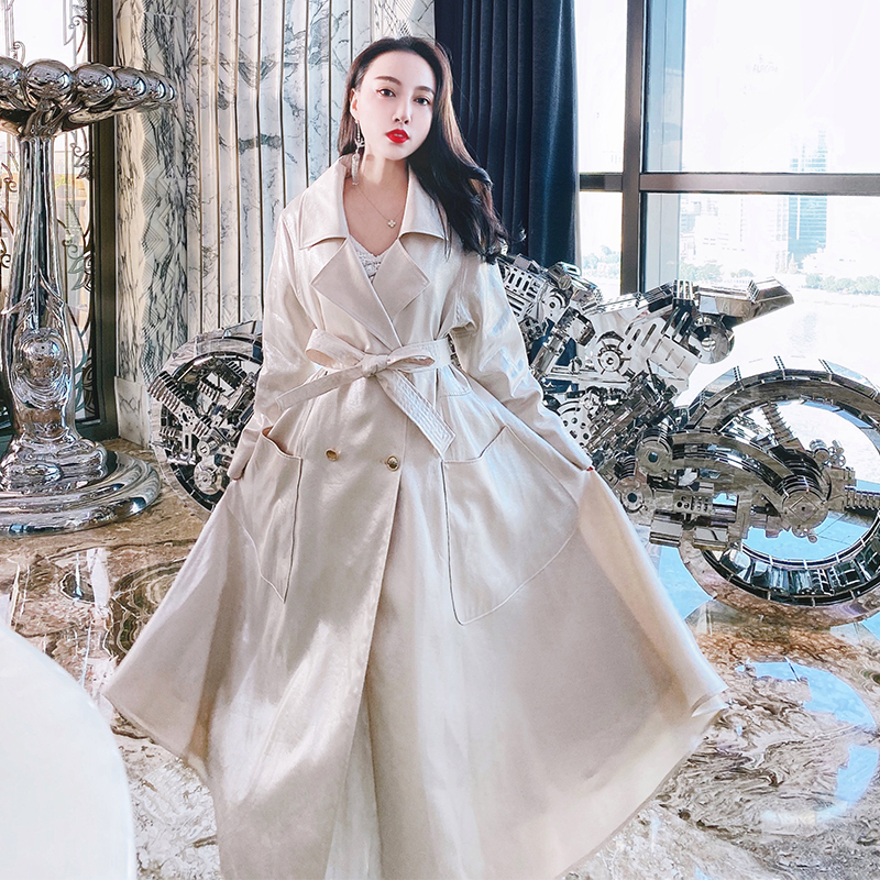 白昼之光贵韵定制缎面手工拼缝气质裙摆风衣外套女 高定 REVE Agnes 白昼之光贵韵定制缎面手工拼缝气质裙摆风衣外套女 高定 REVE Agnes