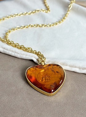 Ameistudio卢昱晓同款琥珀爱心项链女小众设计高级感复古毛衣链