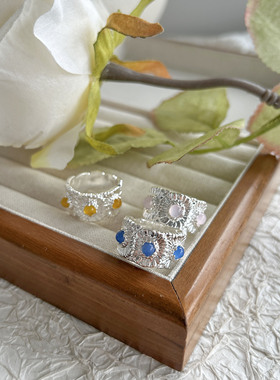 日韩新款银色多色镶钻小雏菊权志龙同款通勤时尚高级感轻奢戒指环