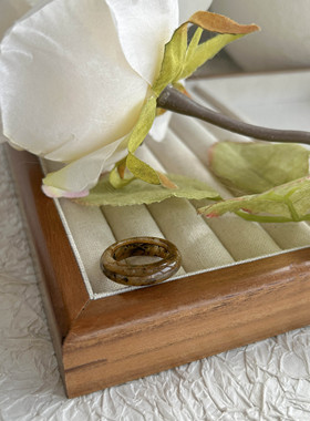 ins复古中式琥珀色戒指度假风高级感个性小众几何宽食指戒指环